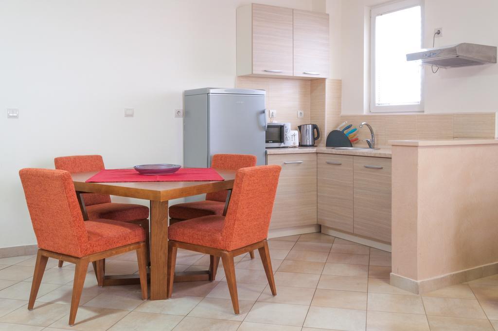 Apartments Lila Aurea Petrovac الغرفة الصورة